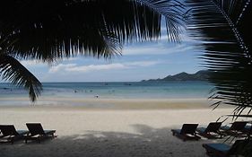 Coconut House Resort